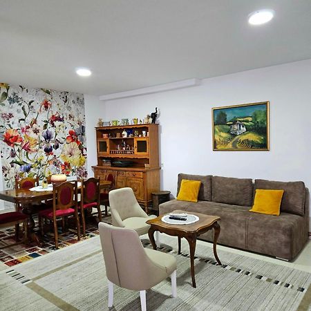 Apartman Juga Kremna ภายนอก รูปภาพ