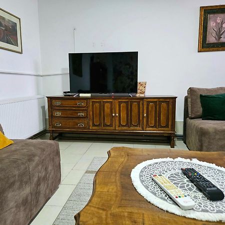 Apartman Juga Kremna ภายนอก รูปภาพ