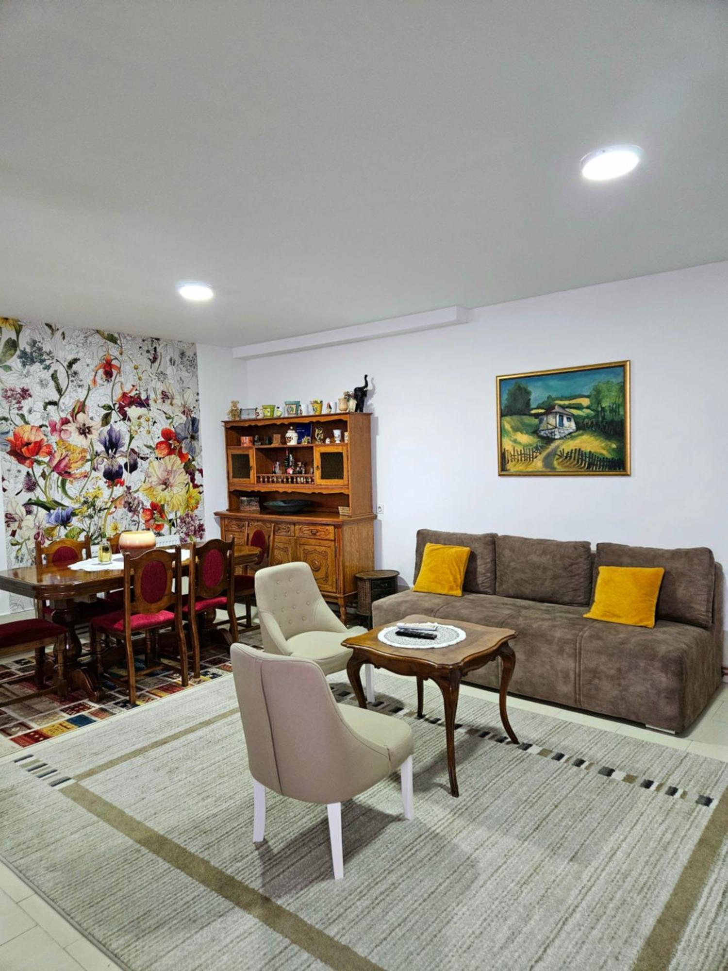 Apartman Juga Kremna ภายนอก รูปภาพ