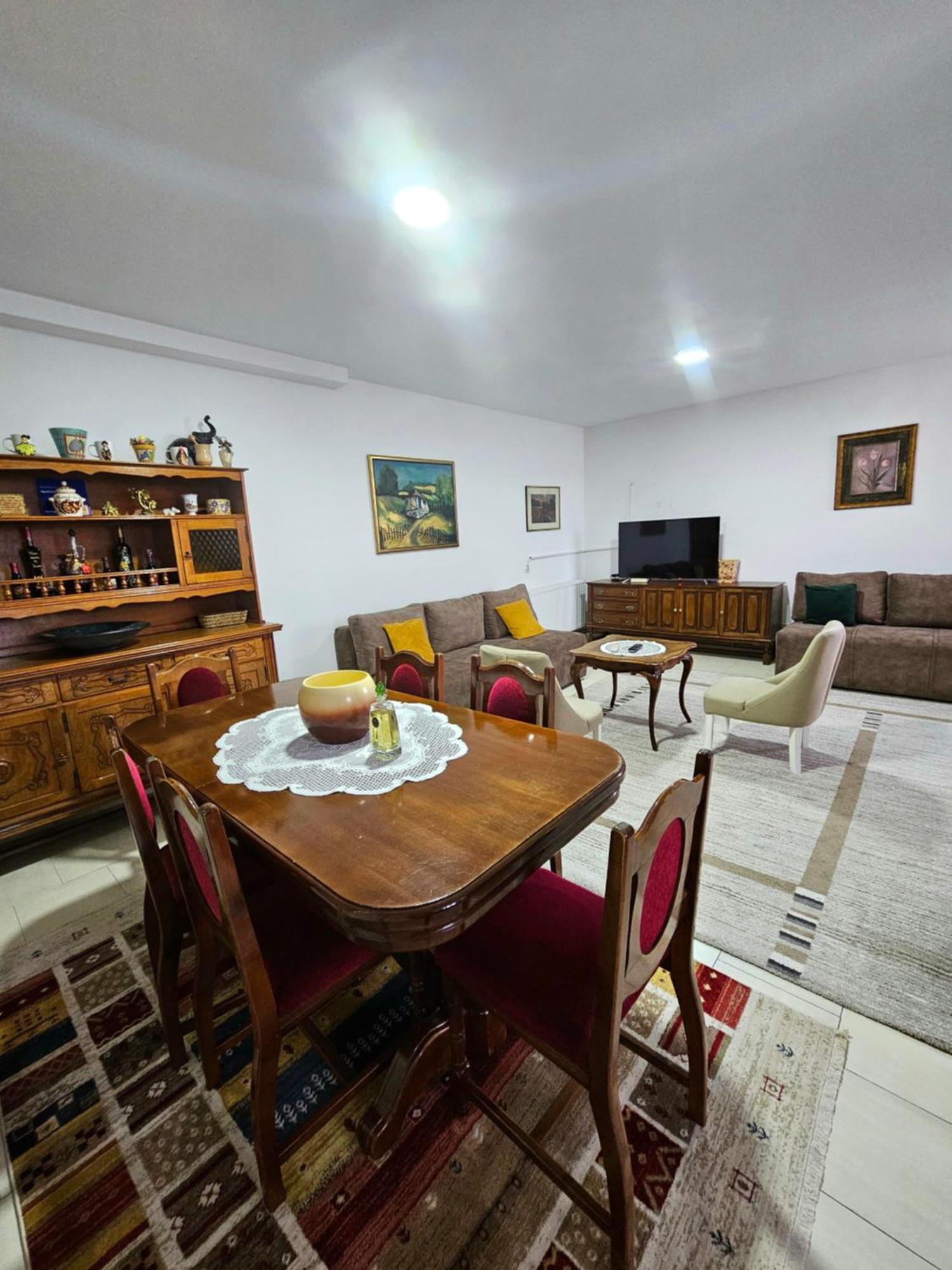 Apartman Juga Kremna ภายนอก รูปภาพ